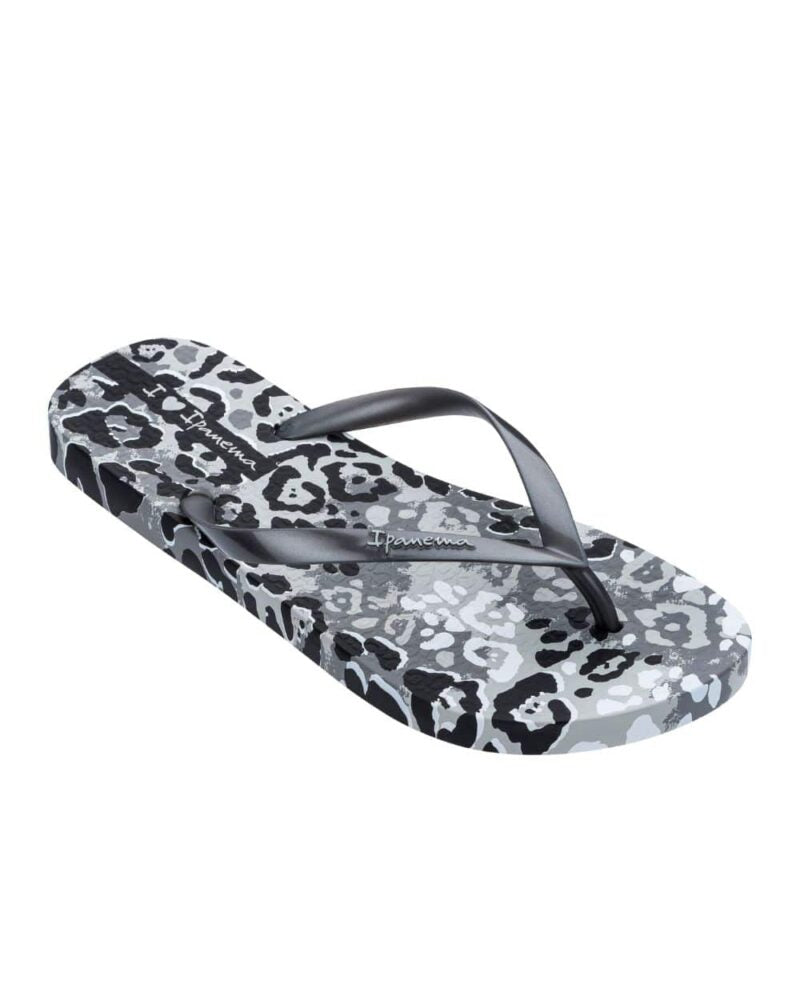 כפכף אצבע עם הדפסים חייתיים