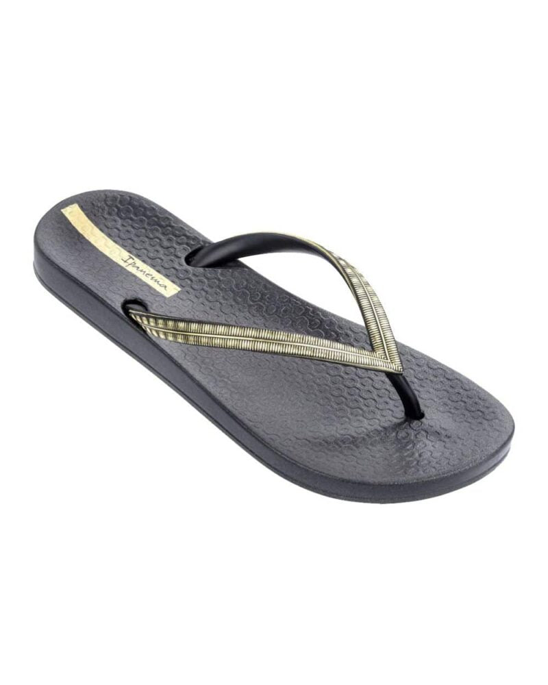 כפכף אצבע בעיטורים מטאליים